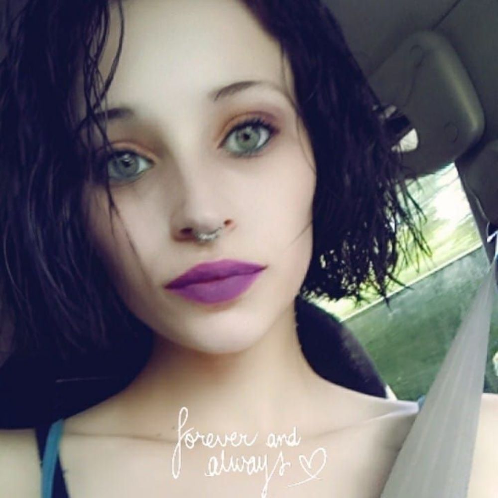 Meet your Posher, Priscilla